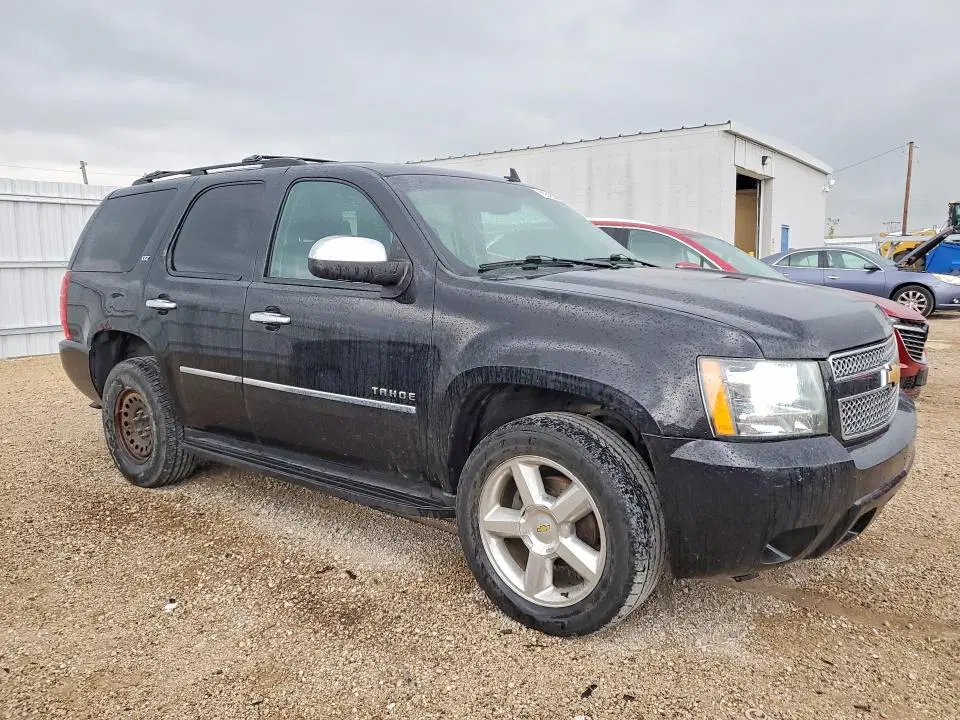 2013 CHEVROLET TAHOE VIN 1GNSKCE04DR236625 фото 4