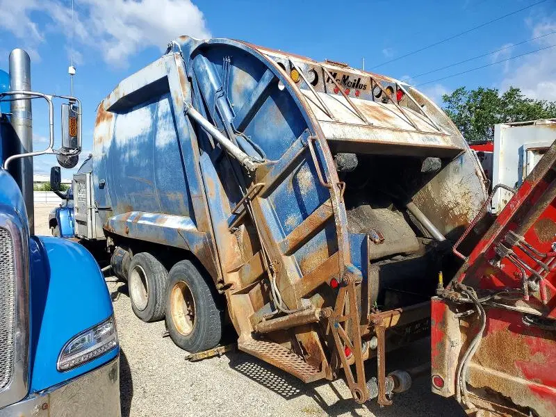 2004 CHEVROLET C8500 VIN 1GBP8C1CX4F504824 фото 3