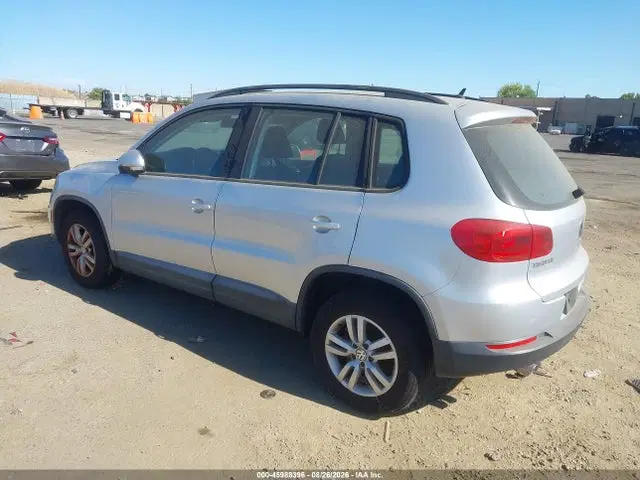 2016 Volkswagen TIGUAN S VIN WVGBV7AX2GW582216 фото 3