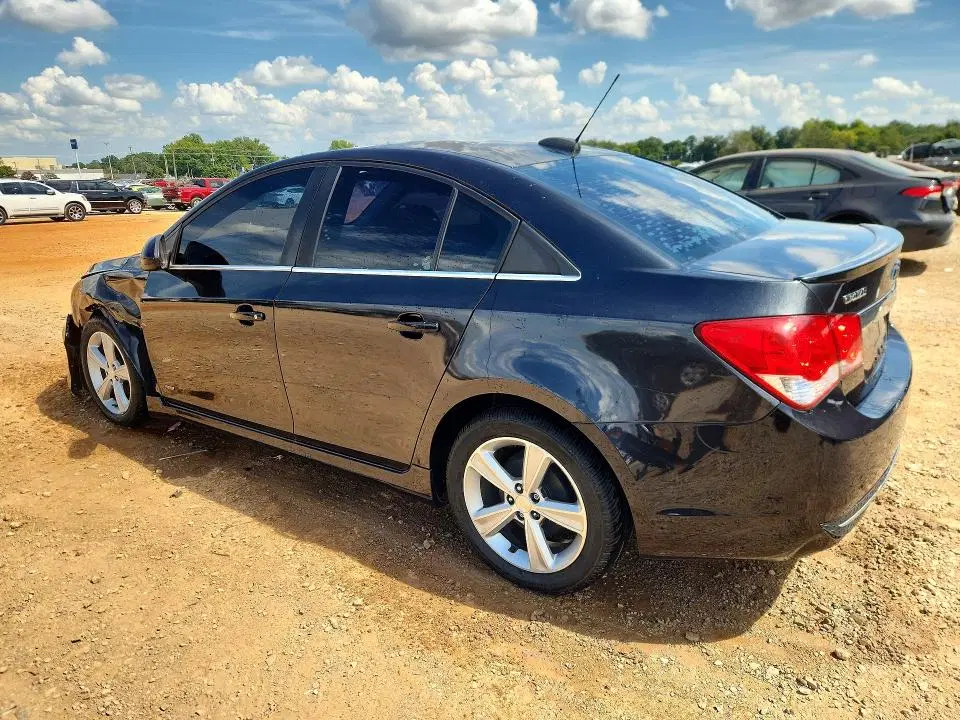 2016 CHEVROLET CRUZE LIMITED VIN 1G1PE5SB8G7147642 фото 2