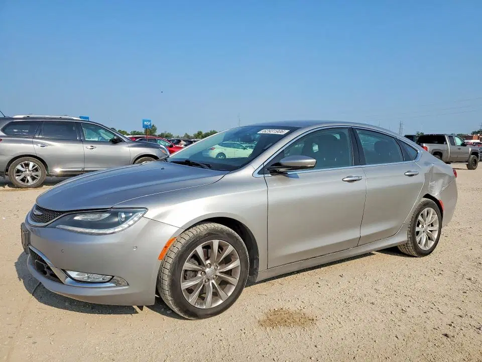 1C3CCCCB6FN759268 — 2015 Chrysler 200, Задняя часть, фото до ремонта