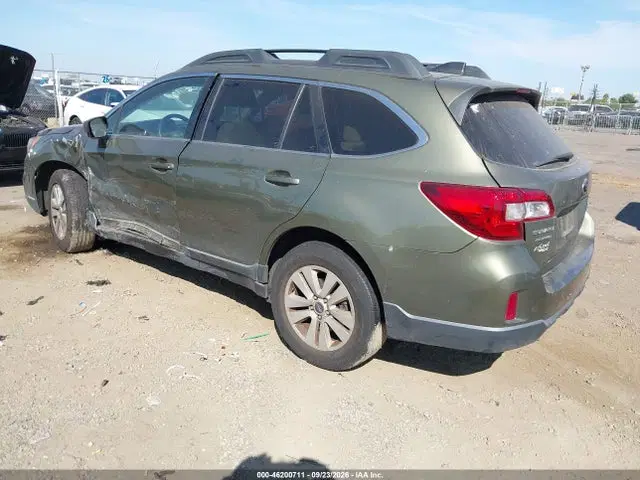 2016 Subaru Outback 2.5i Premium VIN 4S4BSACCXG3348357 фото 3