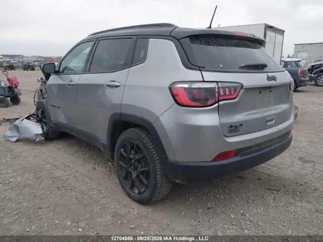 2023 Jeep Compass Altitude VIN 3C4NJDFN1PT506950 фото 3