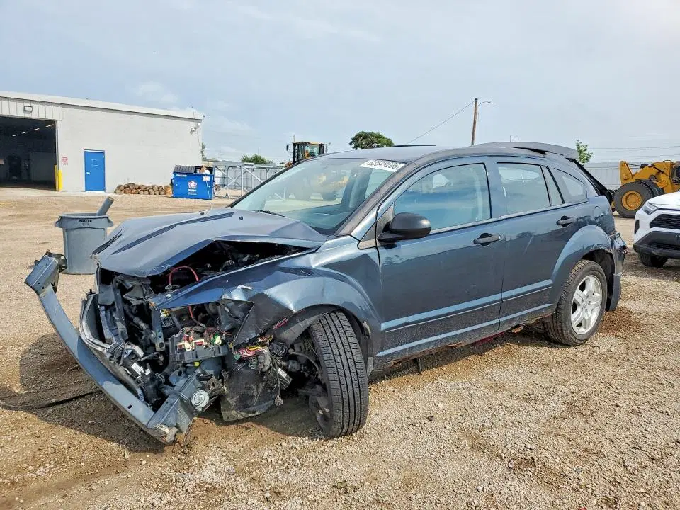 1B3HB48B28D760379 — 2008 Dodge Caliber, Передняя часть, фото до ремонта