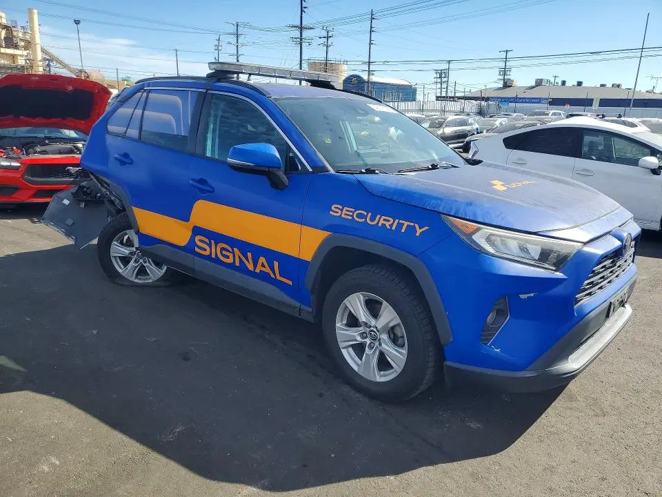 2021 Toyota RAV 4 VIN 2T3W1RFV1MW104982 фото 4