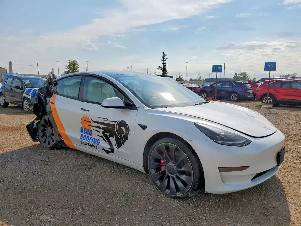 2023 TESLA MODEL 3 VIN 5YJ3E1EC5PF464579 фото 4