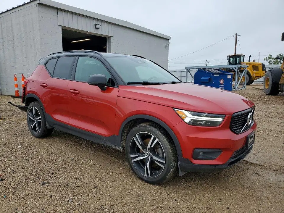 2020 VOLVO XC40 VIN YV4162UM2L2246758 фото 4