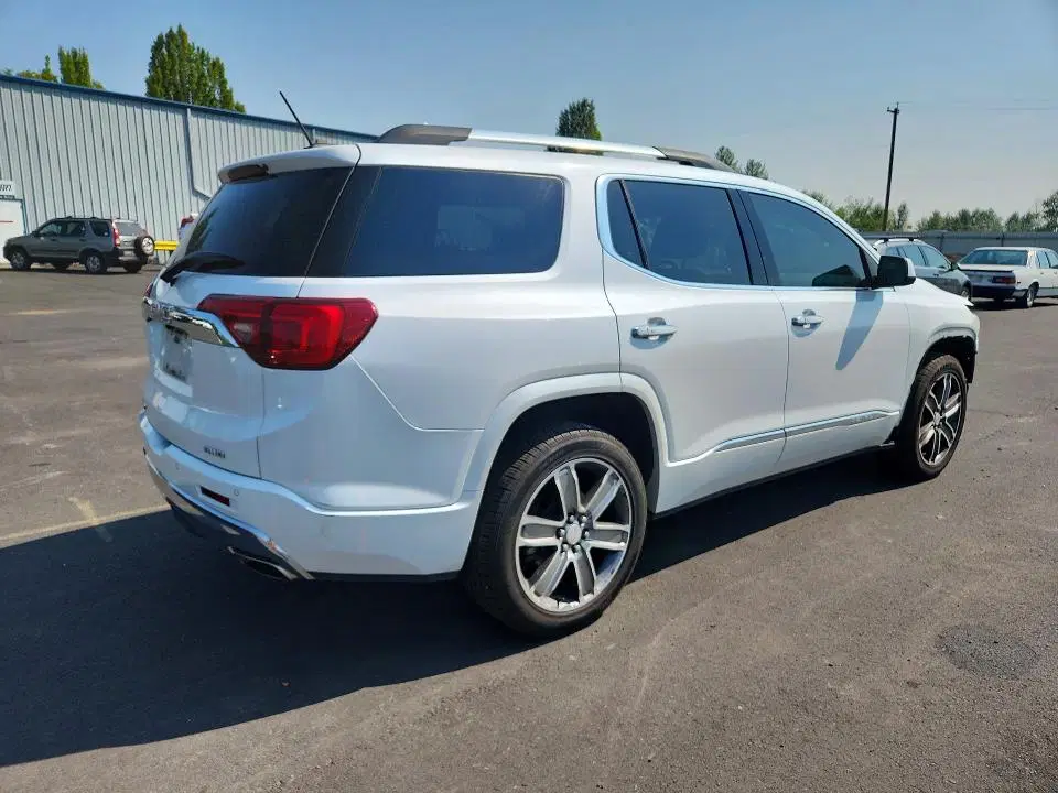 2017 GMC Acadia VIN 1GKKNXLS1HZ164000 фото 3