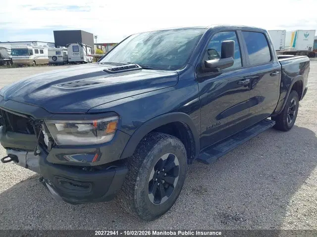 2019 Dodge Ram 1500 Sport Crew Cab VIN 1C6SRFLT1KN722744 фото 2