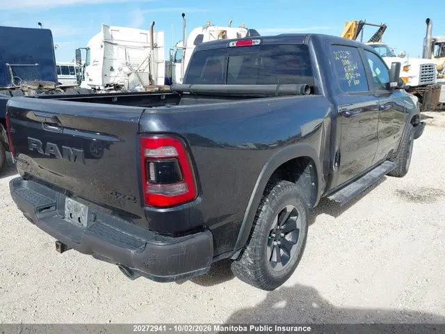 2019 Dodge Ram 1500 Sport Crew Cab VIN 1C6SRFLT1KN722744 фото 4