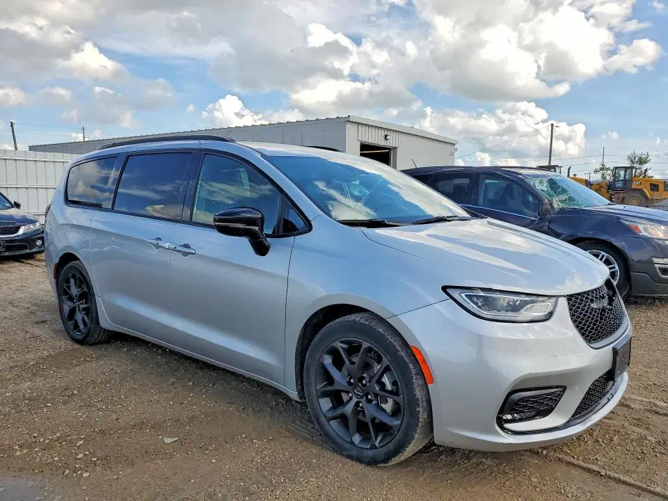 2023 CHRYSLER PACIFICA VIN 2C4RC1GG5PR598836 фото 4