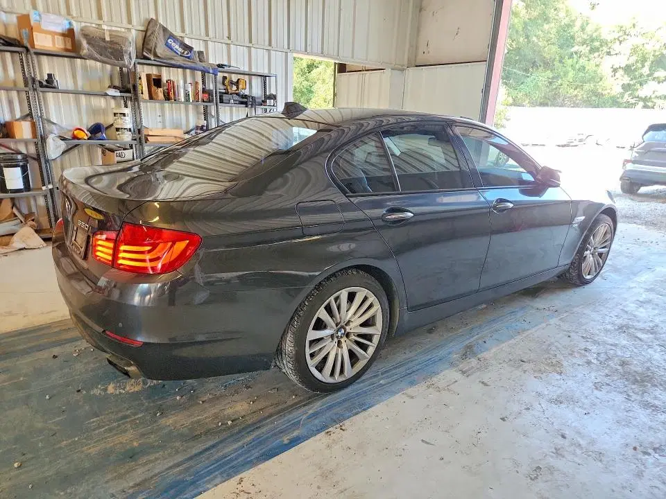 2011 BMW 550 VIN WBAFU9C57BC278130 фото 3