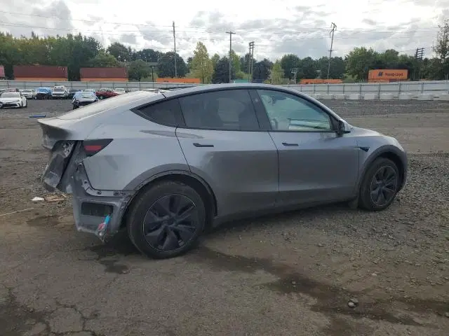 2024 Tesla Model Y VIN 7SAYGDEE5RF164453 фото 3