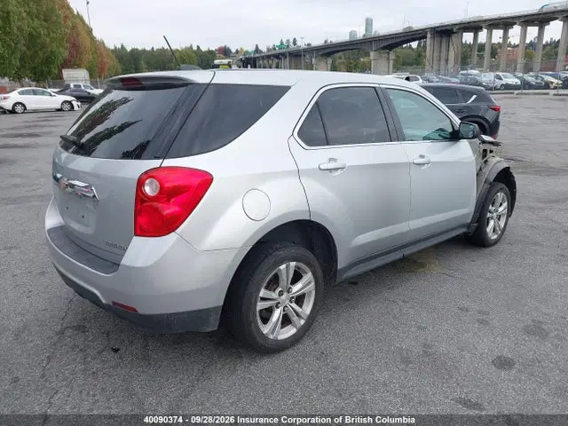 2015 Chevrolet EQUINOX LS VIN 2GNALAEK6F6156031 фото 4