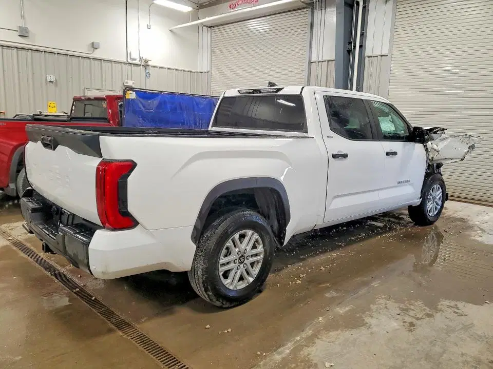 2026 Toyota Tundra VIN 5TFLA5EC7TX055356 фото 3