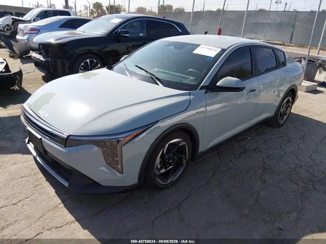 2025 KIA K4 Ex VIN 3KPFU4DE2SE125068 фото 2