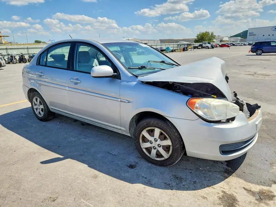 2011 HYUNDAI ACCENT VIN KMHCN4AC7BU611990 фото 4