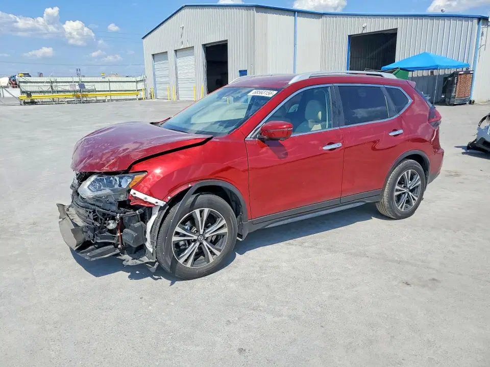 5N1AT2MT7LC720356 — 2020 Nissan Rogue, Передняя часть, фото до ремонта