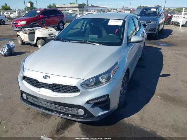 2021 KIA Forte Lxs VIN 3KPF24AD1ME363952 фото 2