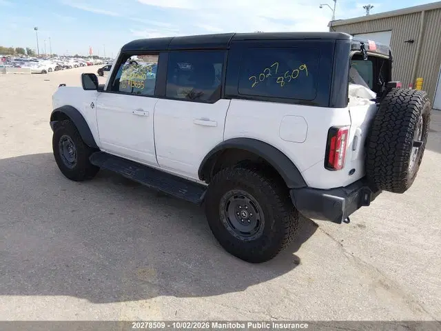 2025 Ford Bronco Outer Banks VIN 1FMEE8BP3SLA73635 фото 3