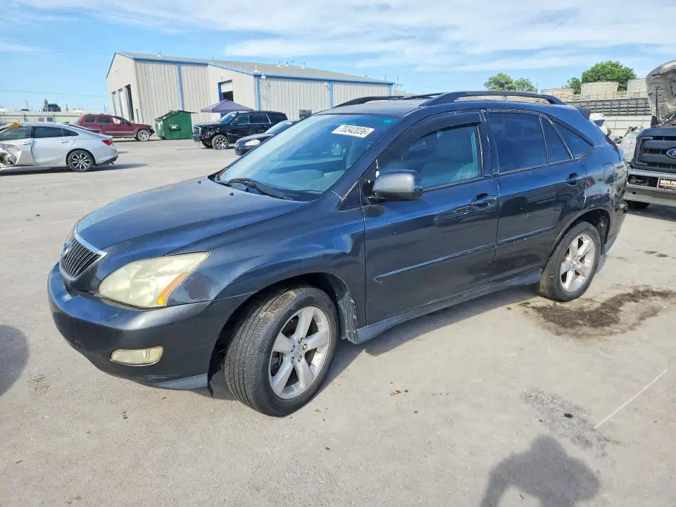 JTJGA31U240004925 — 2004 Lexus RX, Боковая часть, фото до ремонта