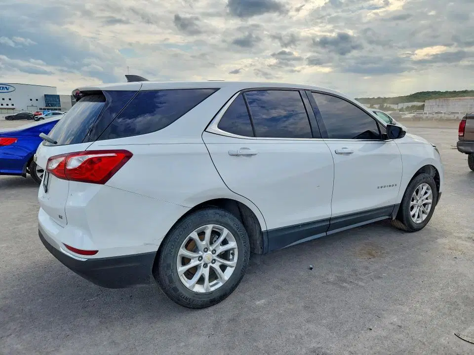 2018 CHEVROLET EQUINOX VIN 2GNAXJEV9J6314532 фото 3