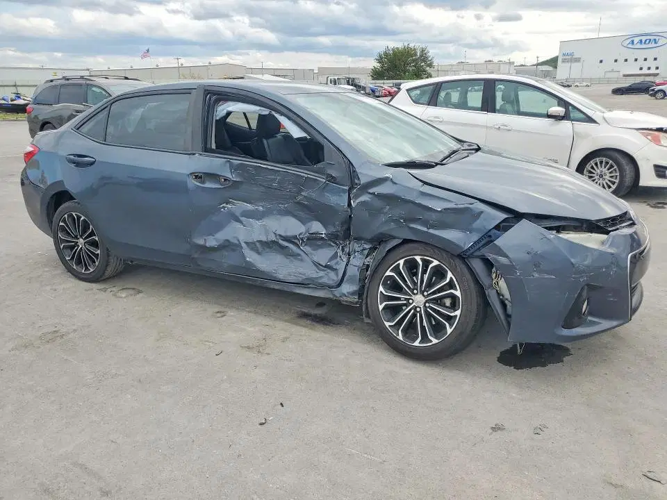 2016 TOYOTA COROLLA VIN 5YFBURHE6GP406818 фото 4