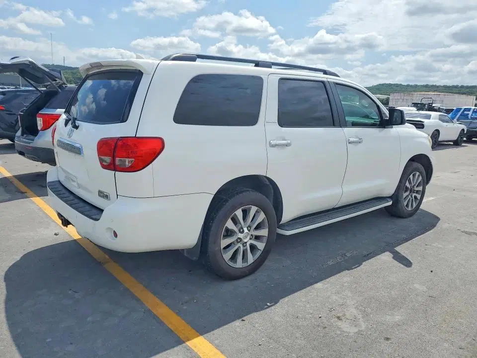 2016 TOYOTA SEQUOIA VIN 5TDKY5G13GS064120 фото 3
