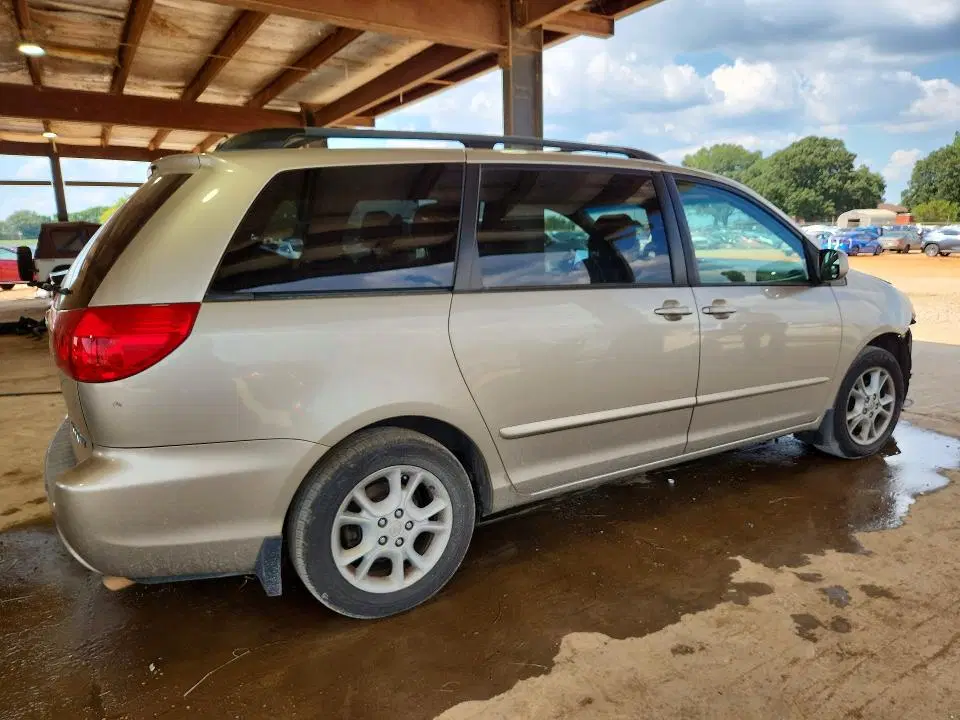 2006 TOYOTA SIENNA VIN 5TDZA22C16S513304 фото 3