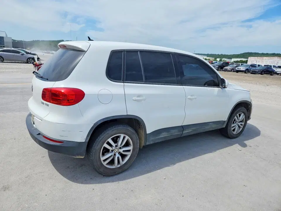 2012 VOLKSWAGEN TIGUAN VIN WVGAV7AX4CW578836 фото 4