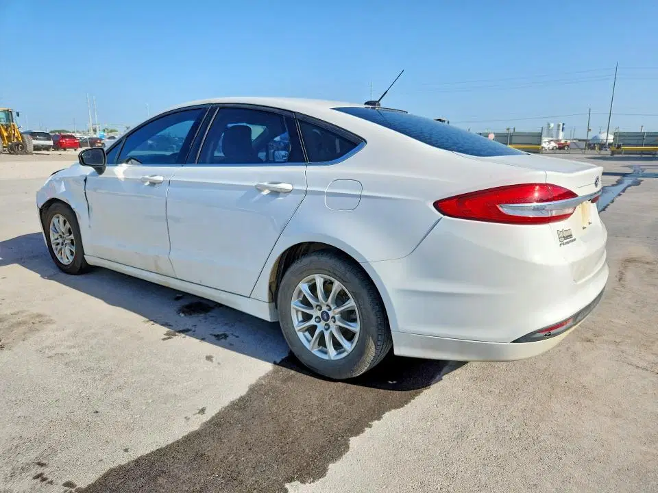 2018 FORD FUSION VIN 3FA6P0G75JR203563 фото 2
