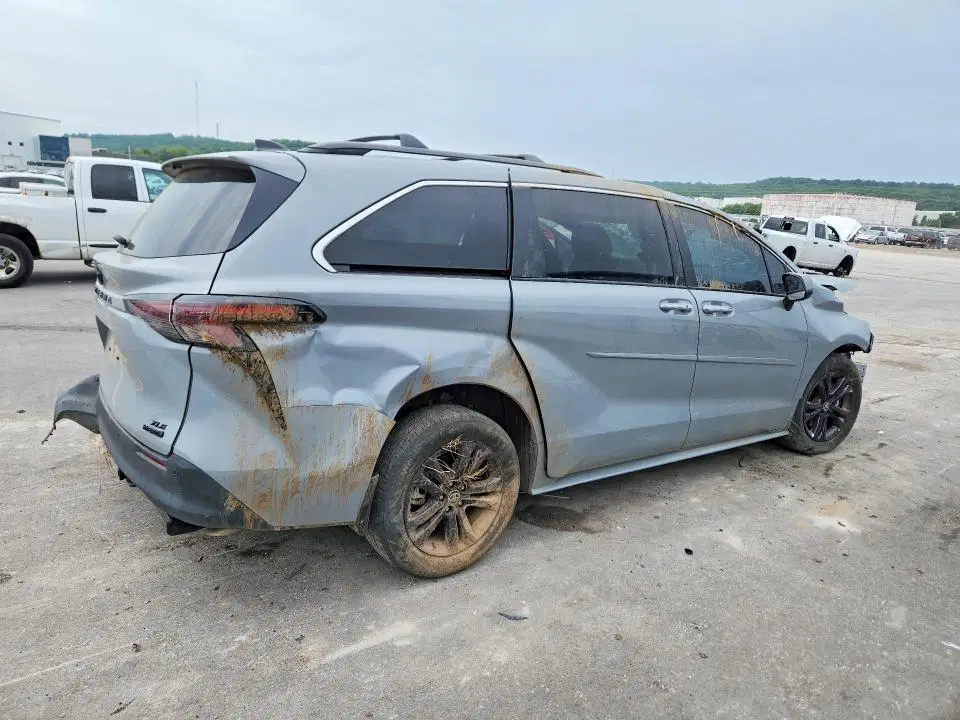 2024 TOYOTA SIENNA VIN 5TDCSKFC8RS143941 фото 3