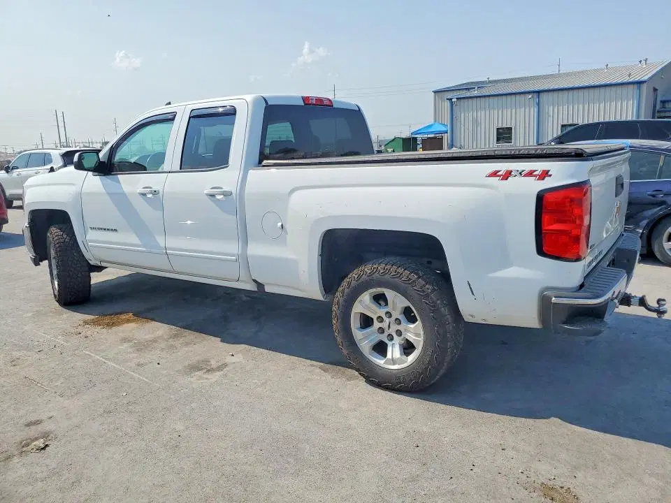 2018 CHEVROLET SILVERADO VIN 1GCVKREC0JZ107960 фото 2