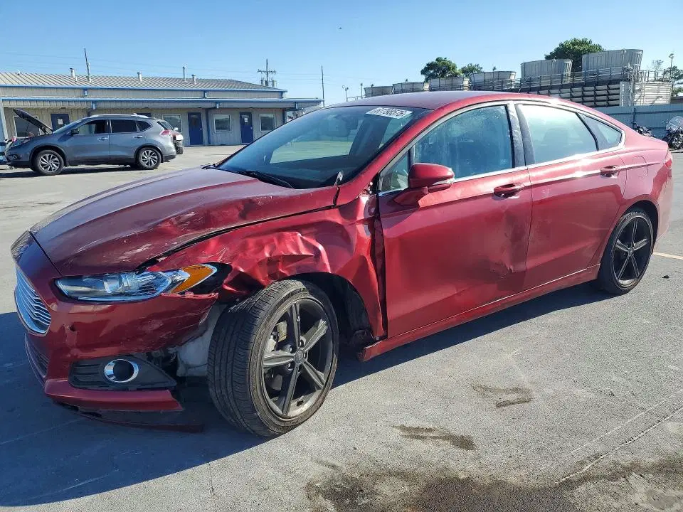 3FA6P0HD0GR143284 — 2016 Ford Fusion, Передняя часть, фото до ремонта
