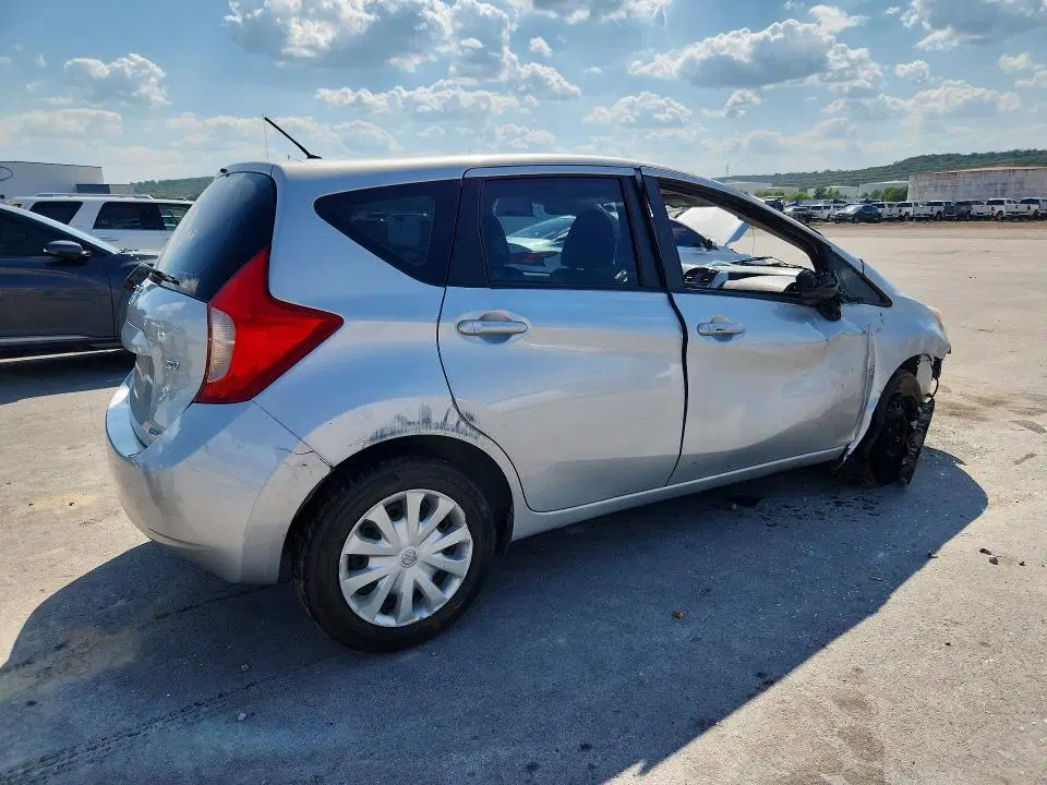2015 NISSAN VERSA NOTE VIN 3N1CE2CP4FL419048 фото 3