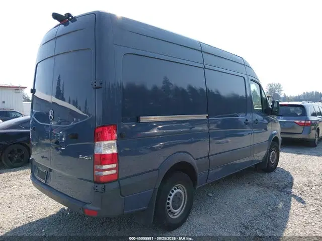 2018 Mercedes-Benz Sprinter 2500 Standard Roof V6 VIN WD3PE7CD9JP641335 фото 4