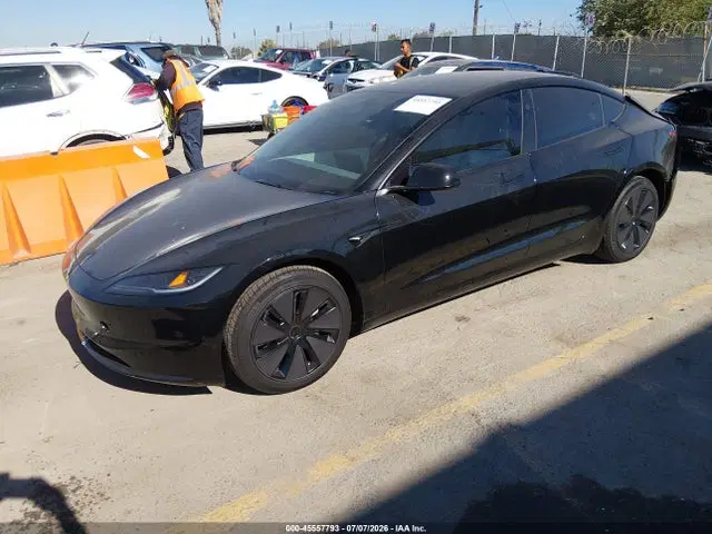 2026 Tesla Model 3 Premium Rear-wheel Drive/rear-wheel Drive VIN 5YJ3E1EA3TF163009 фото 2