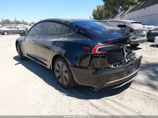 2026 Tesla Model 3 Premium Rear-wheel Drive/rear-wheel Drive VIN 5YJ3E1EA3TF163009 фото 3