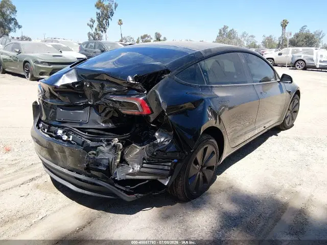 2026 Tesla Model 3 Premium Rear-wheel Drive/rear-wheel Drive VIN 5YJ3E1EA3TF163009 фото 4