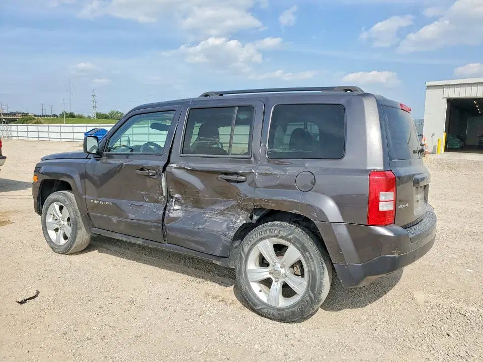 2016 JEEP PATRIOT VIN 1C4NJRBB9GD672633 фото 2
