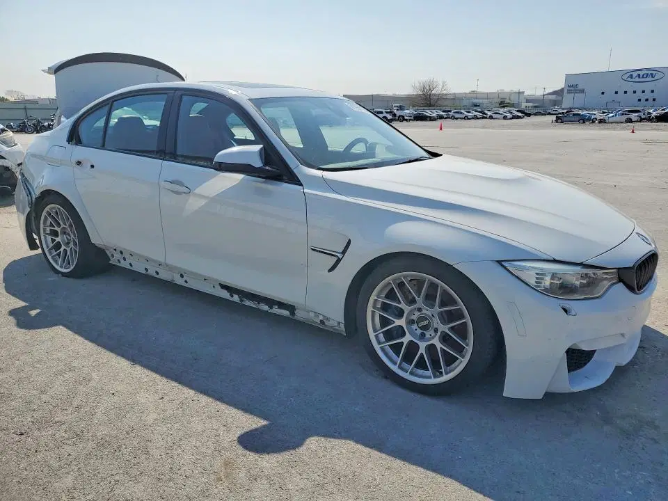 2015 BMW M3 VIN WBS3C9C51FP803523 фото 4