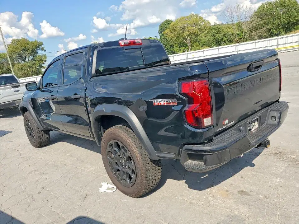 2026 CHEVROLET COLORADO VIN 1GCPTEEK1T1101057 фото 2