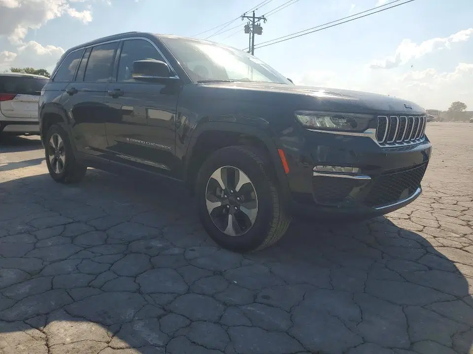 2024 JEEP GRAND CHEROKEE VIN 1C4RJYB65RC136754 фото 3