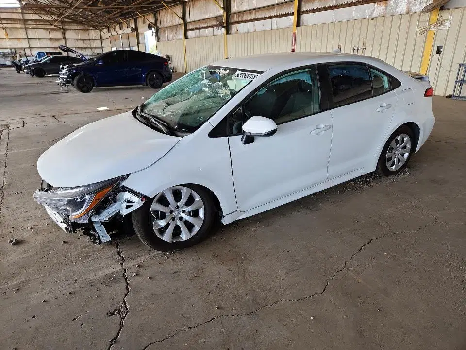 5YFB4MDE6TP421449 — 2026 Toyota Corolla, повреждения со всех сторон, фото до ремонта