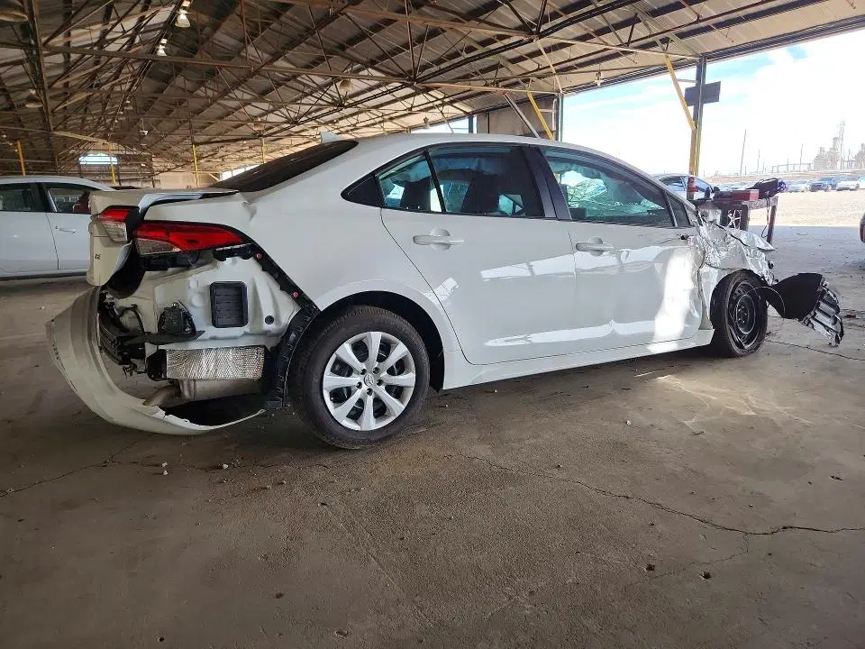 2026 Toyota Corolla VIN 5YFB4MDE6TP421449 фото 3
