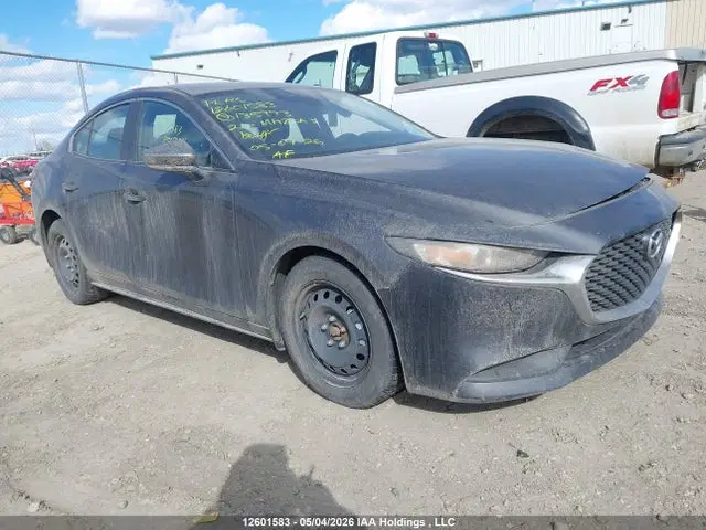 3MZBPAB73LM135993 — 2020 Mazda 3, Передняя часть, фото до ремонта