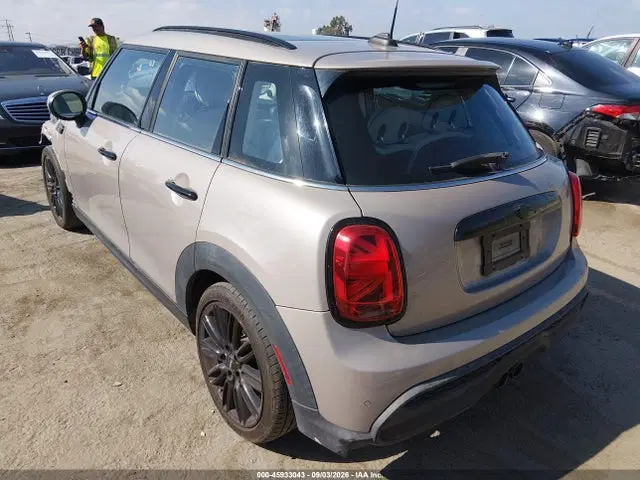2024 Mini Hardtop Cooper S VIN WMW53DK09R2U84847 фото 3