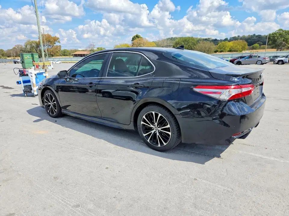2018 TOYOTA CAMRY VIN 4T1B11HKXJU079359 фото 2