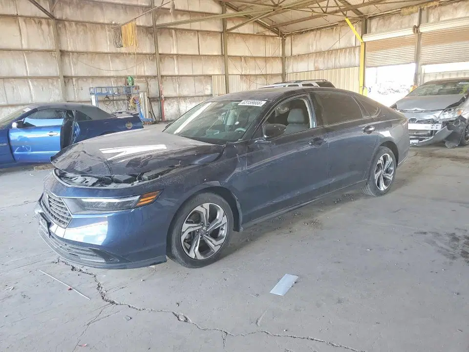 1HGCY1F40SA036162 — 2025 Honda Accord, передняя часть, фото до ремонта