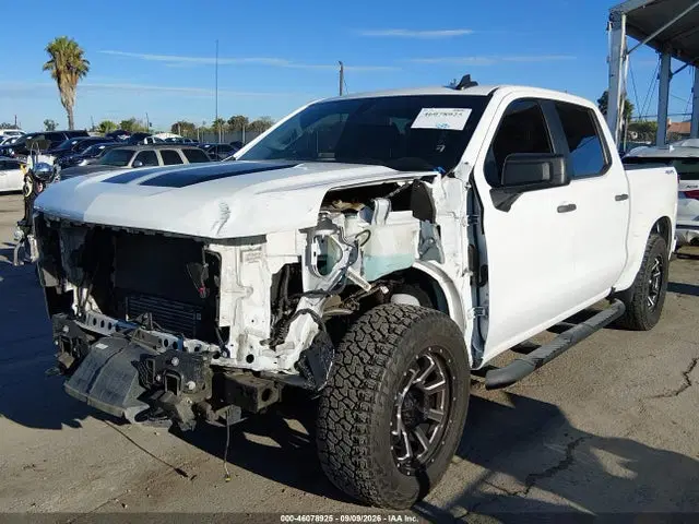 2021 Chevrolet Silverado 1500 4wd Short Bed Custom VIN 1GCPYBEK0MZ261093 фото 2